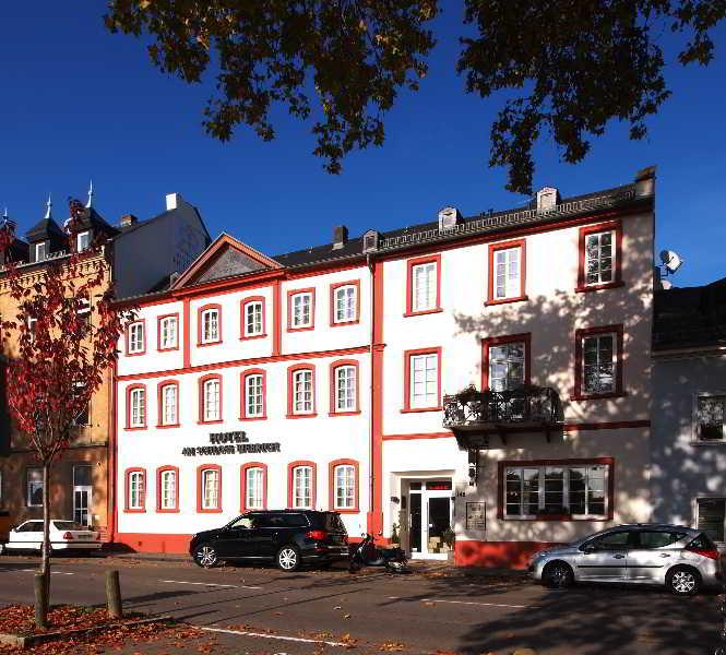 Hotel Am Schloss Biebrich Wiesbaden Bagian luar foto